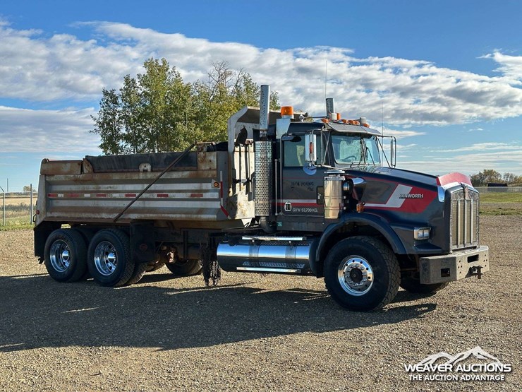 kenworth-t800-image-2