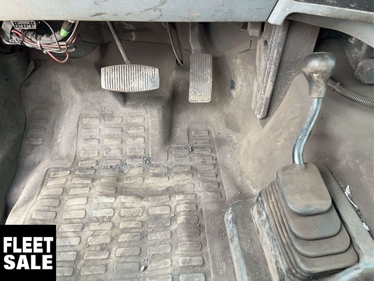 2012-ford-f350-image-18
