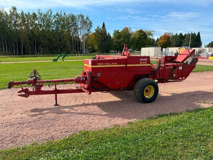 new-holland-575-image-5