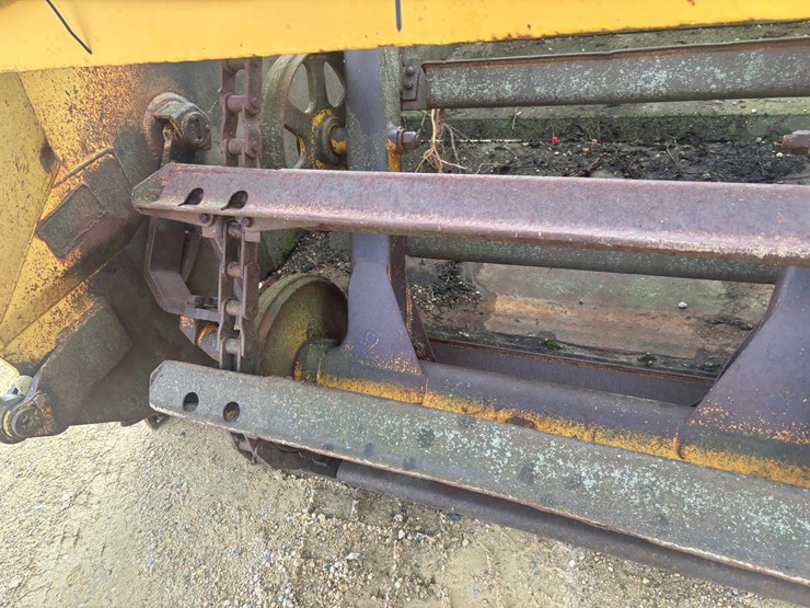 caterpillar-613-image-73