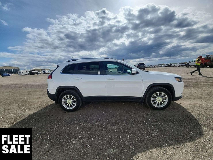 2020-jeep-cherokee-image-7