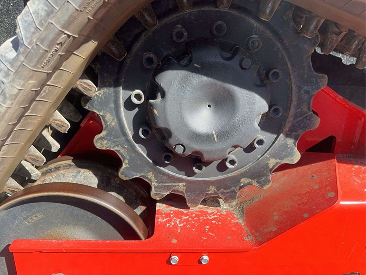 2025-manitou-2100vt-image-17