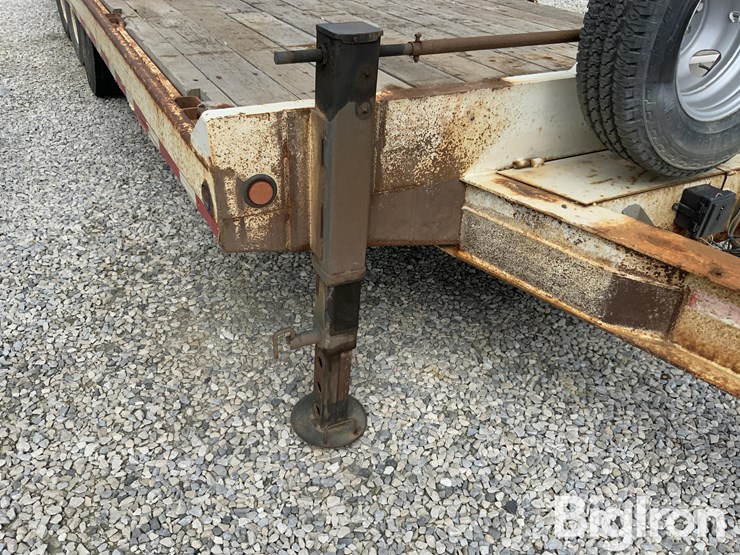 2002-felling-de-292-tri/a-flatbed-trailer-for-parts-image-15