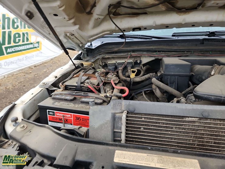2011-ford-f250-image-28