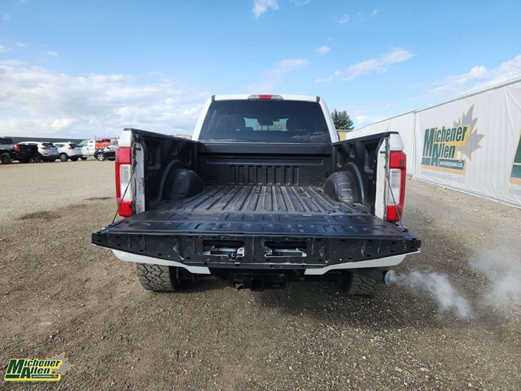 2019-ford-f250-image-15