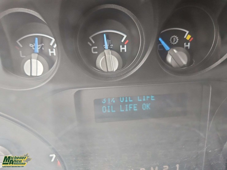 2011-ford-f250-image-25