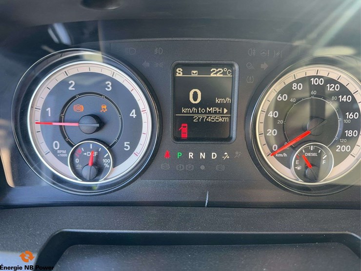 2018-ram-3500-slt-image-25