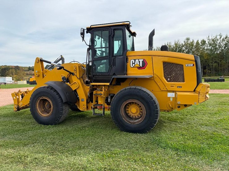 caterpillar-938m-image-6