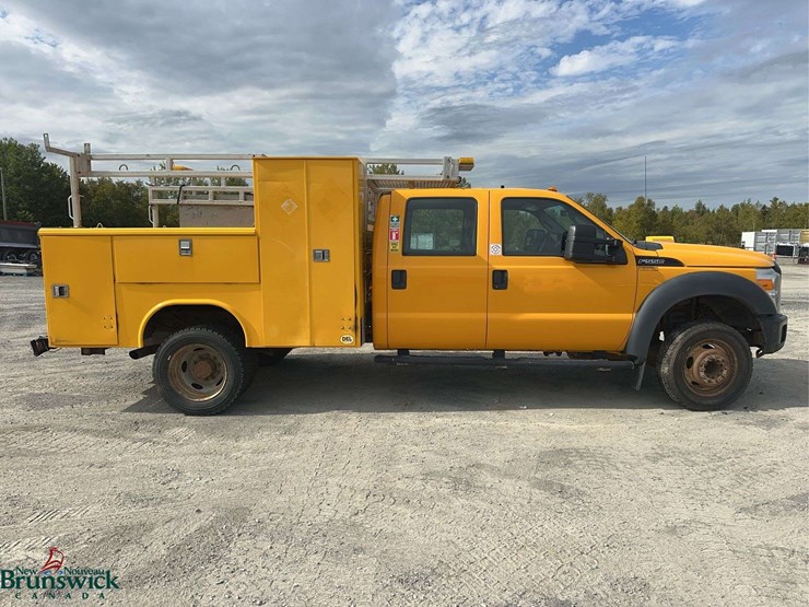 2012-ford-f550-xl-image-4