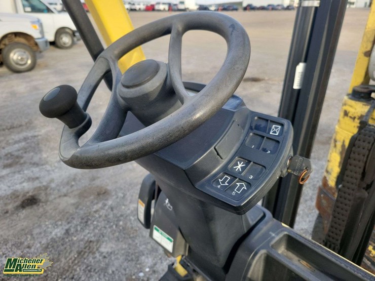 2014-hyster-s30ft-image-15