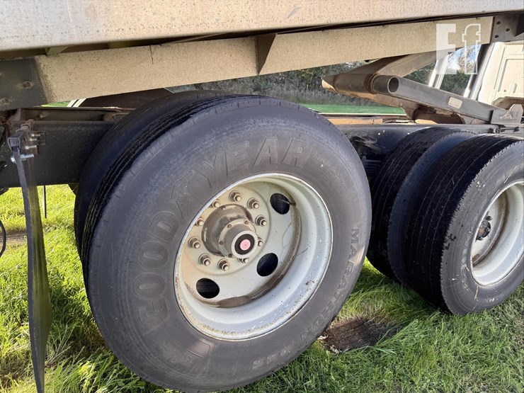 2000-ford-f750-sd-image-62