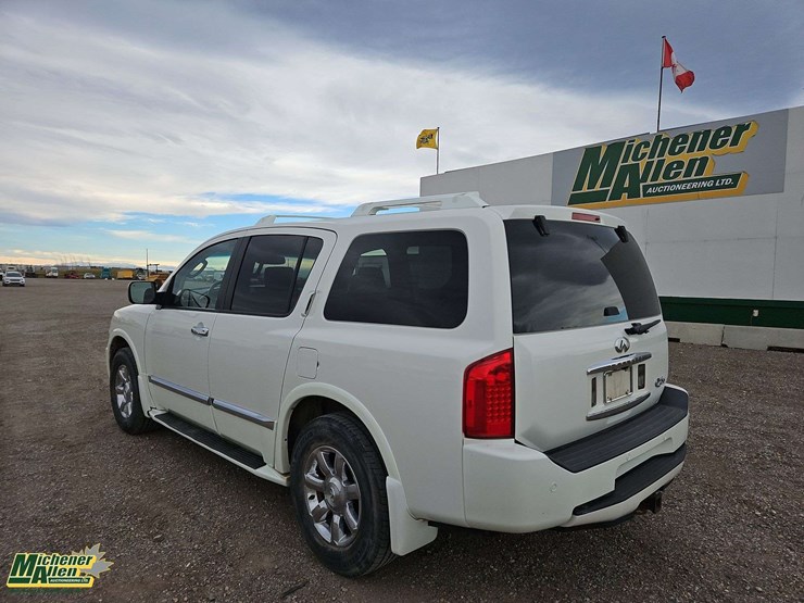 2007-infiniti-qx56-image-3