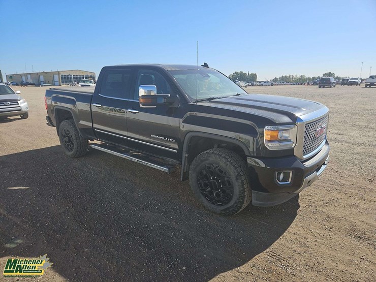 gmc-sierra-2500hd-image-2