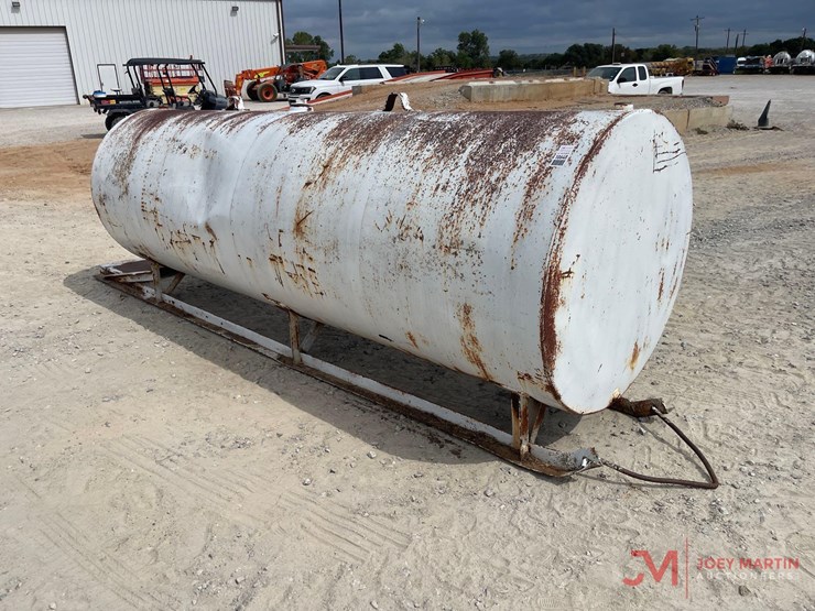 1000-gallon-skid-mounted-fuel-tank-image-5