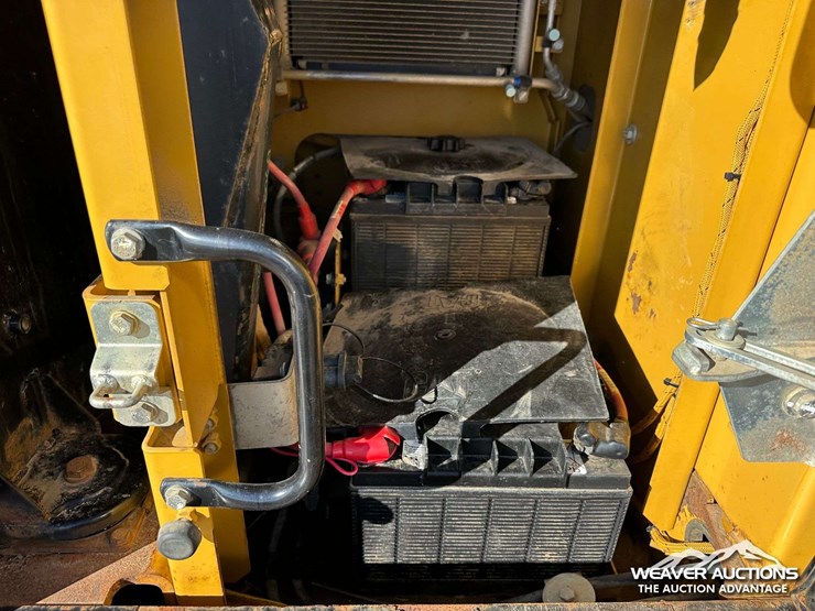 caterpillar-324e-image-86