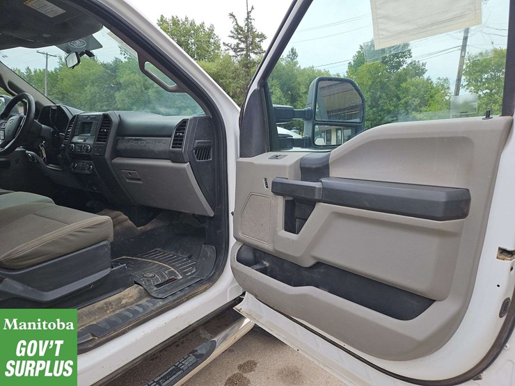 2017-ford-f250-image-23