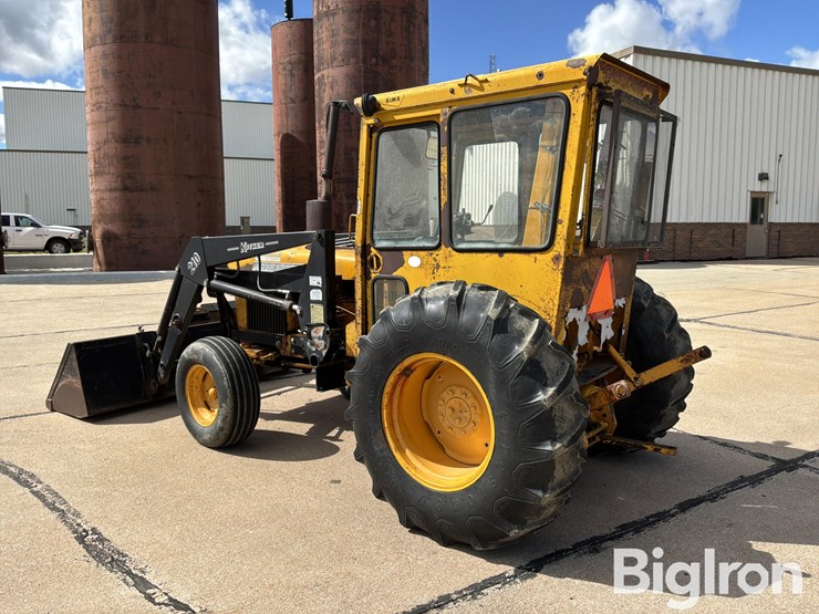 1979-john-deere-401-image-7