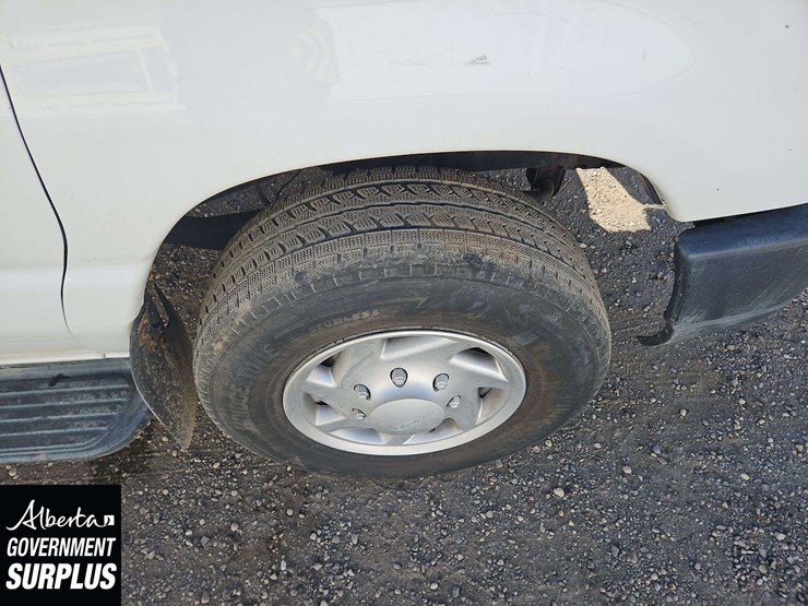 ford-e350-image-11