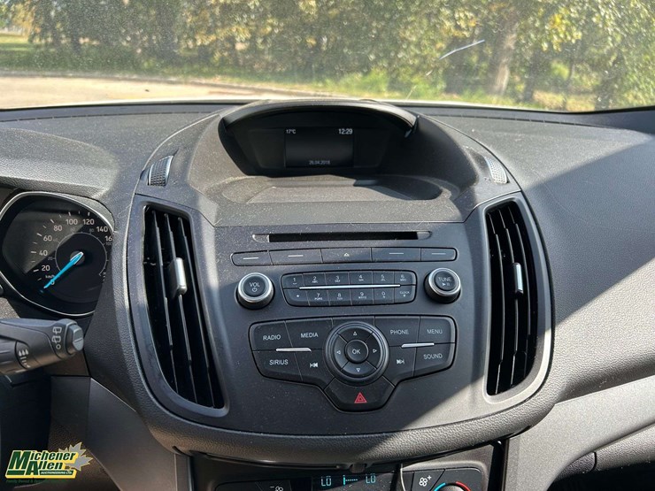 2018-ford-escape-image-16
