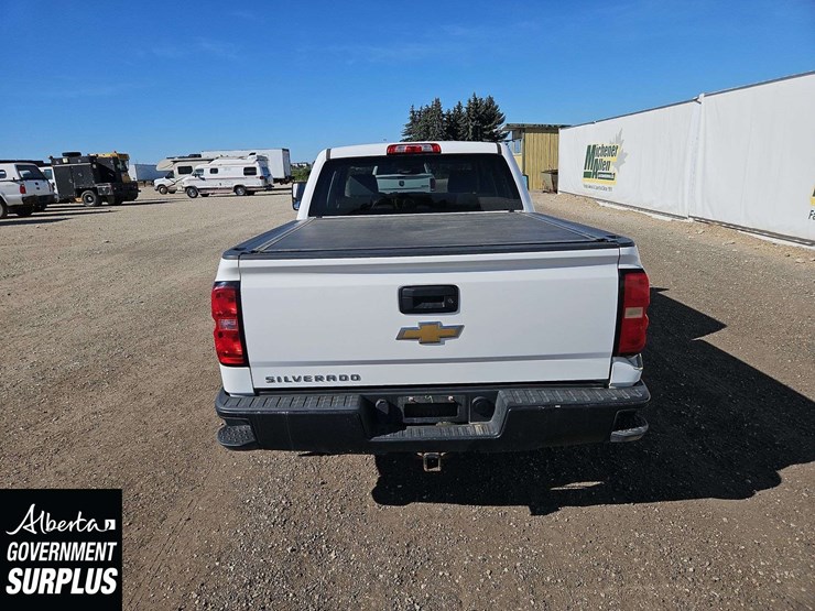 2015-chevrolet-silverado-1500-image-6