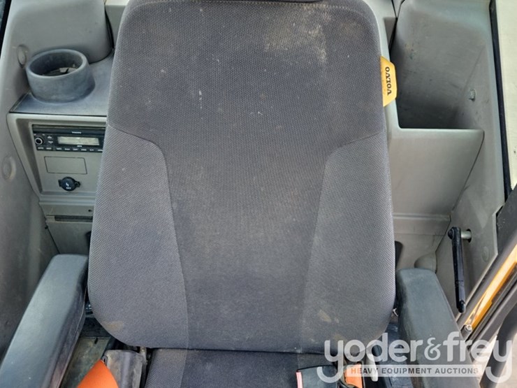 2021-volvo-ec200el-image-74