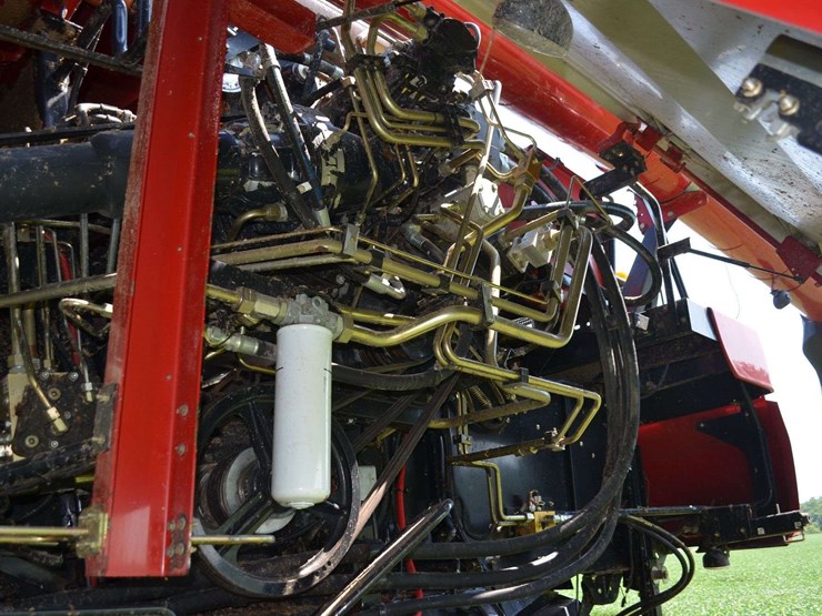 case-ih-8120-image-19