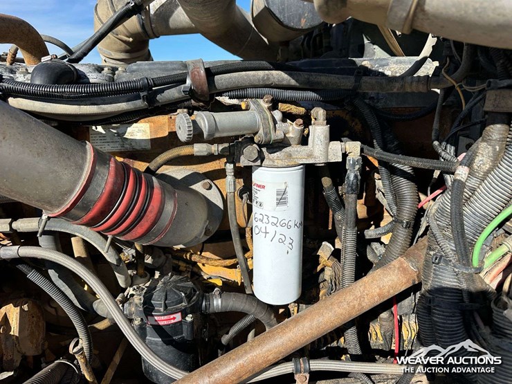peterbilt-378-image-34