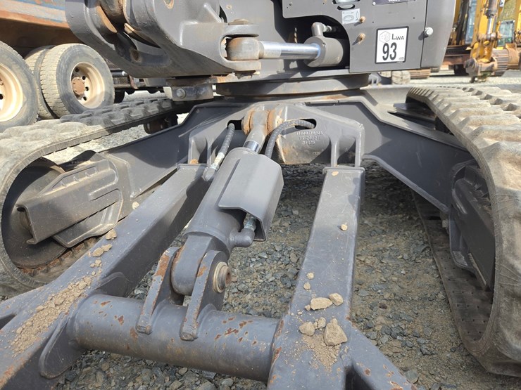 volvo-ec27d-image-30