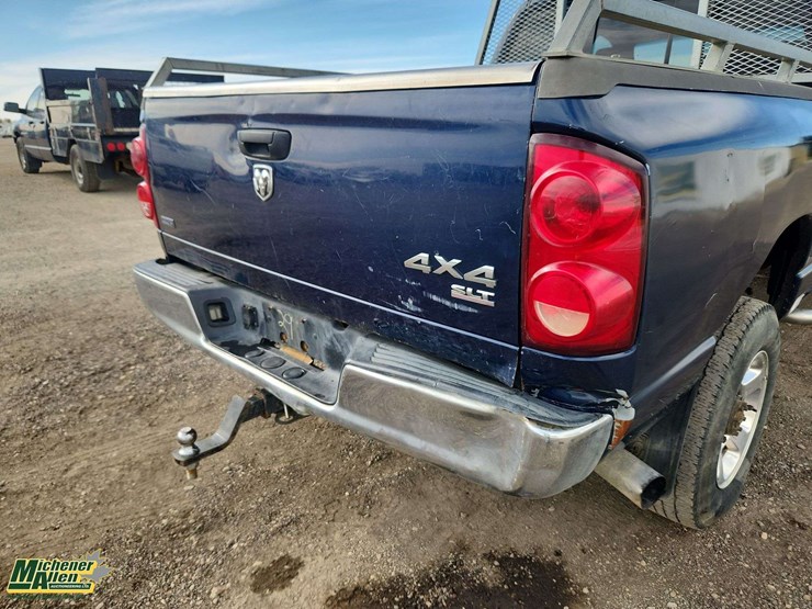 2009-dodge-ram-2500-image-31