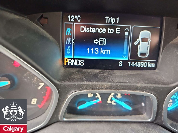 2016-ford-escape-se-image-16