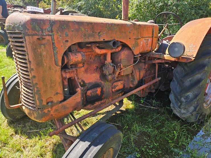 #2524-•-1948-case-la-tractor-image-12