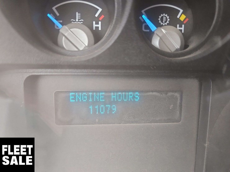 2015-ford-f350-image-24