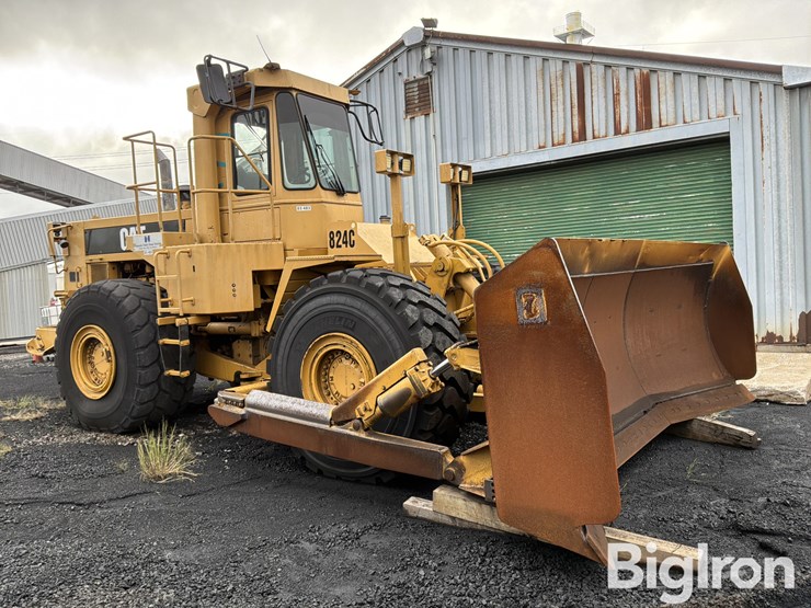 1993-caterpillar-824c-image-3