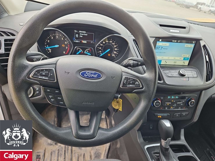2017-ford-escape-se-image-20
