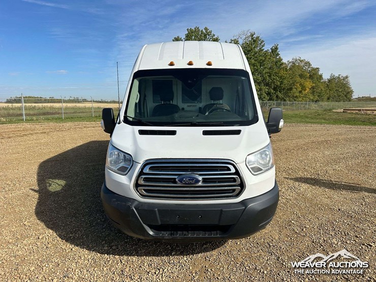 2019-ford-transit-image-56