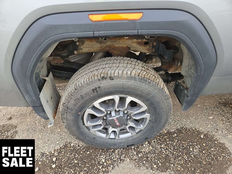 2024-gmc-sierra-3500hd-image-11