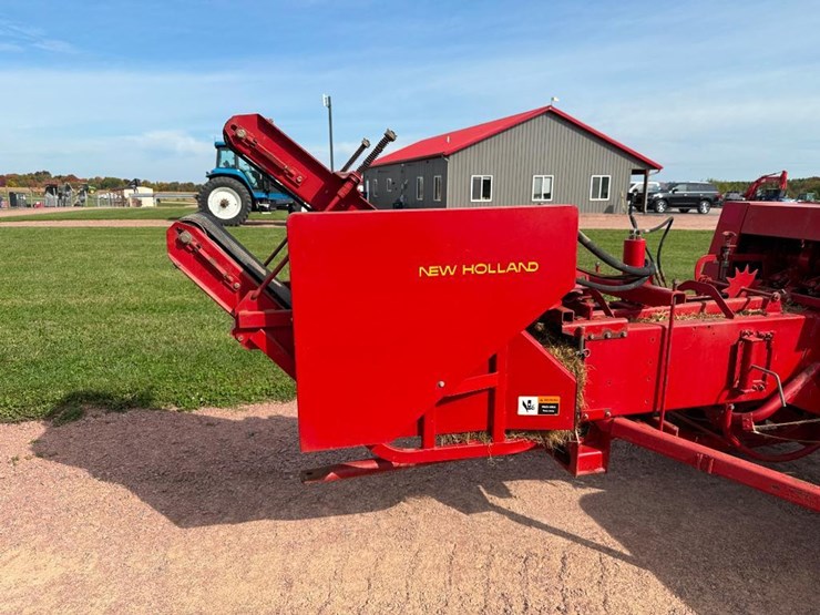 new-holland-575-image-10