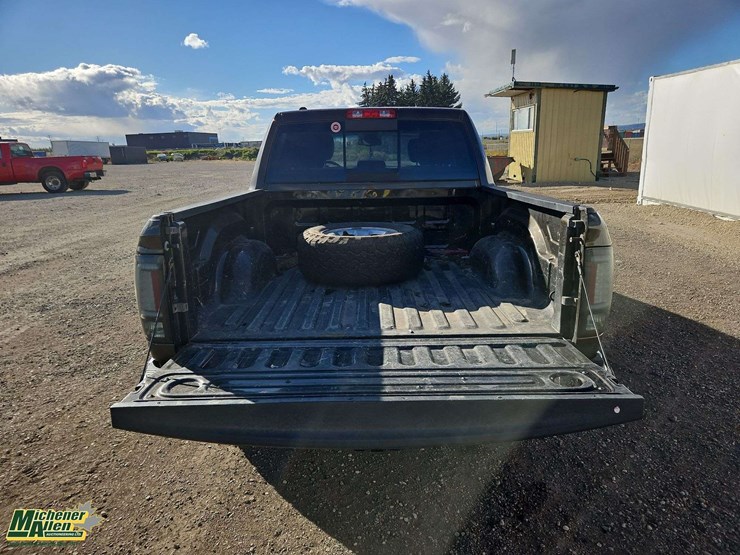 2013-dodge-1500-image-15