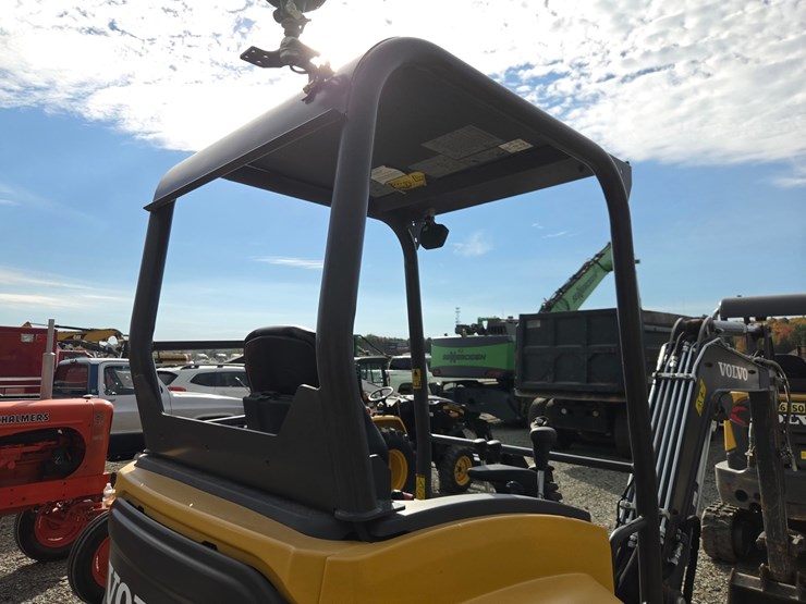volvo-ec27d-image-38