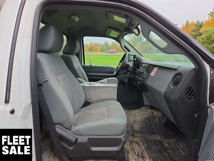 2011-ford-f350-image-18