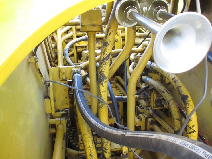 1998-komatsu-pc1100-lc-6-image-68