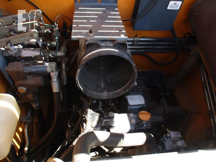 2005-mustang-2054-image-5