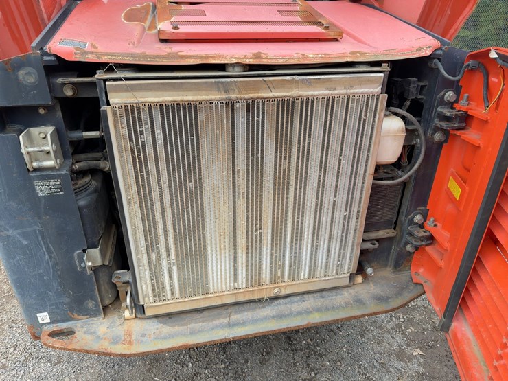 2019-kubota-svl95-2s-image-18