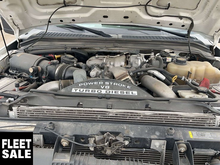 2009-ford-f550-image-24