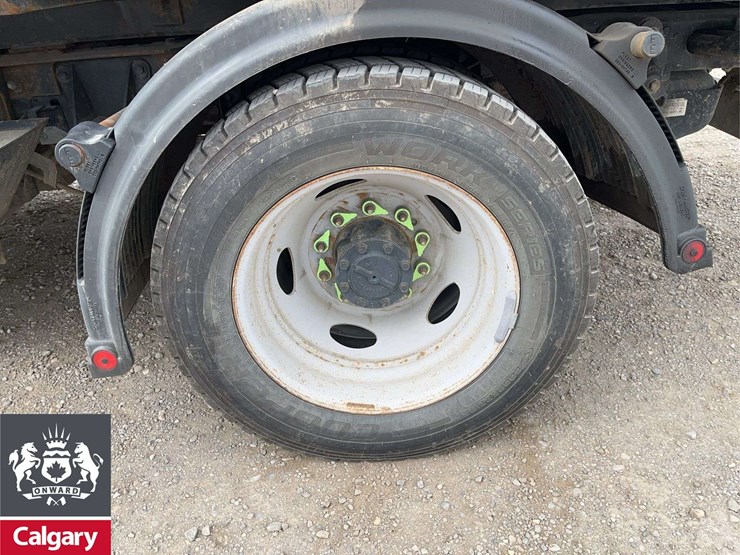 2019-ford-f550-image-10