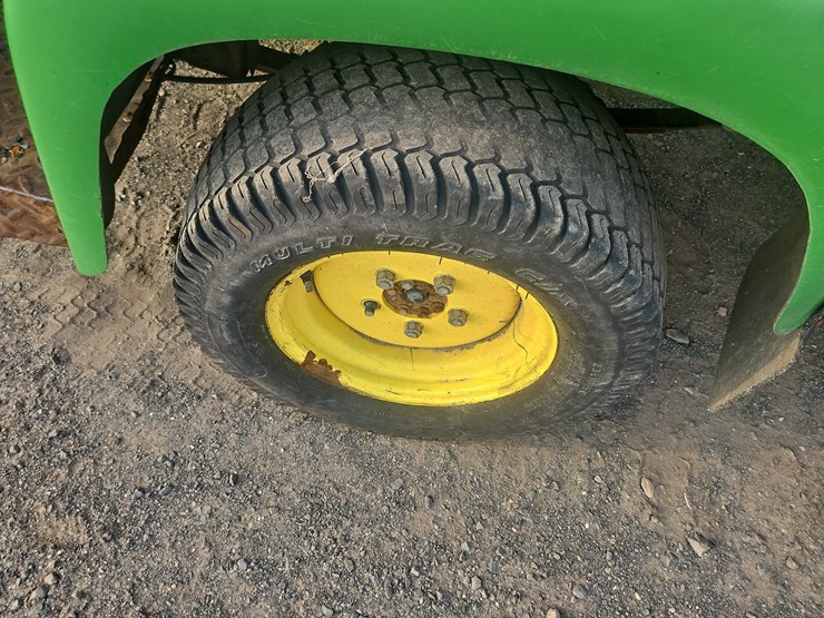 john-deere-progator-2030-image-14
