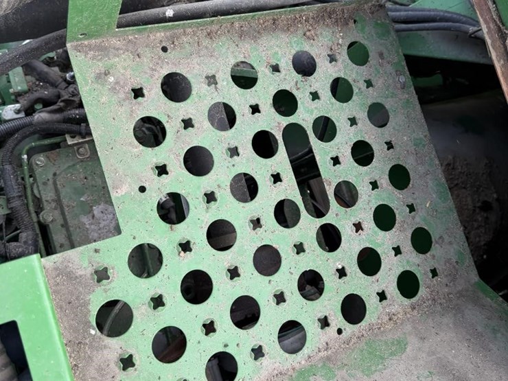 2009-john-deere-9770-sts-image-86