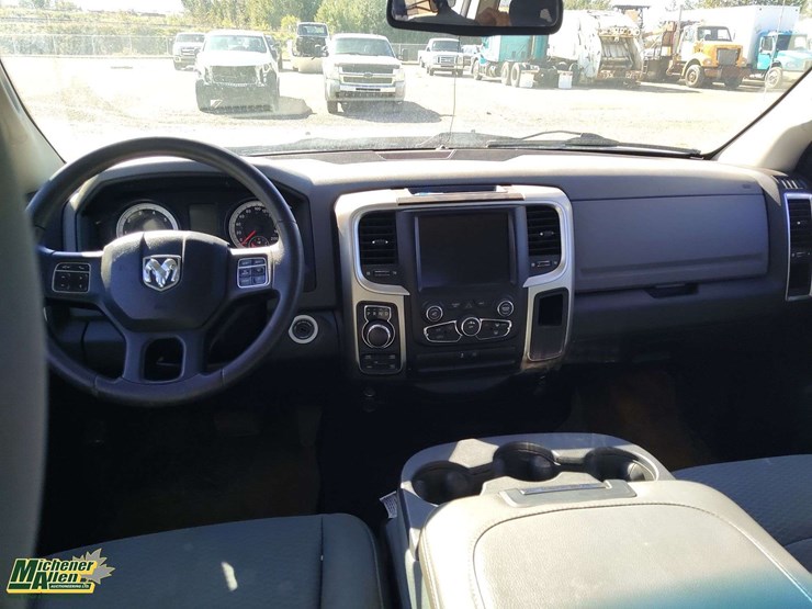 2014-dodge-1500-image-15