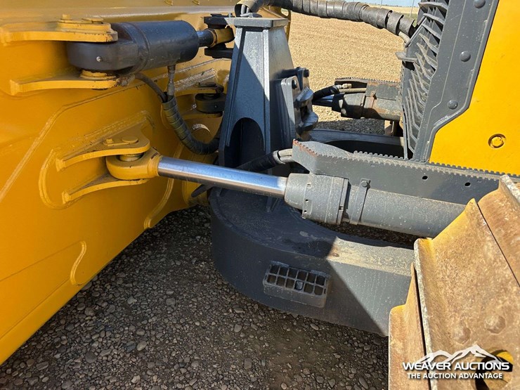 john-deere-10-image-37
