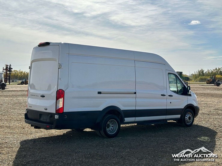 2019-ford-transit-image-3